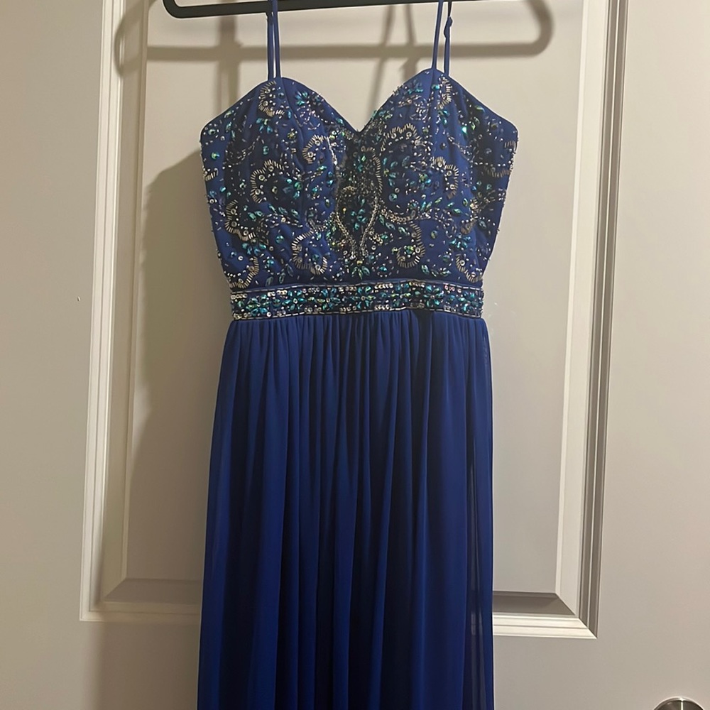 Sequined prom dress